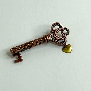 Hallmark Key Pin